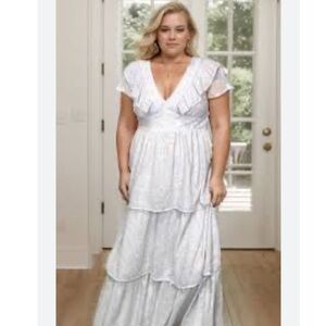 Polagram NWT Mae Belle Tiered Maxi Dress Powder Blue Gray Size M